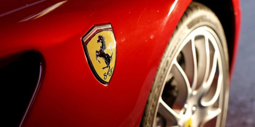 Rent Ferrari by Hour/Day in Dubai